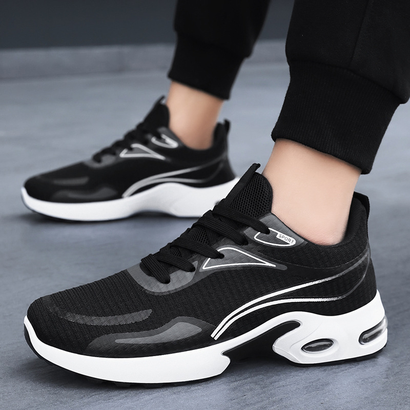 Zapatos de hombre de verano nuevos zapatos de hombre de tela aérea coreana zapatos de suela suave de moda transfronteriza zapatos deportivos transpirables