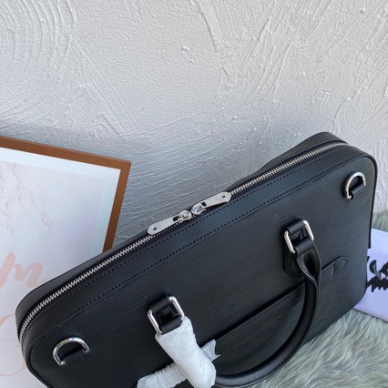 Handheld shoulder bag