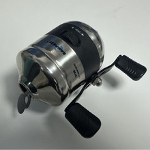 双鱼堡垒SY25全金属射鱼鱼轮进口不锈钢正品黑金钢封闭左右互换