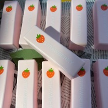 草莓奶条PU发泡慢回弹湿软玩具解压发泄面包捏捏乐公仔squishy