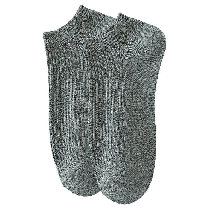 Calcetines cortos para hombres de verano antiolor sudor calcetines de algodón sólido para hombres de verano delgado comercial de doble aguja invisible calcetines de barco para hombres