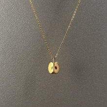 �Oƽ����~�OӋ�й����O�������朾������L�ɐ���Ů�İٴ��i�