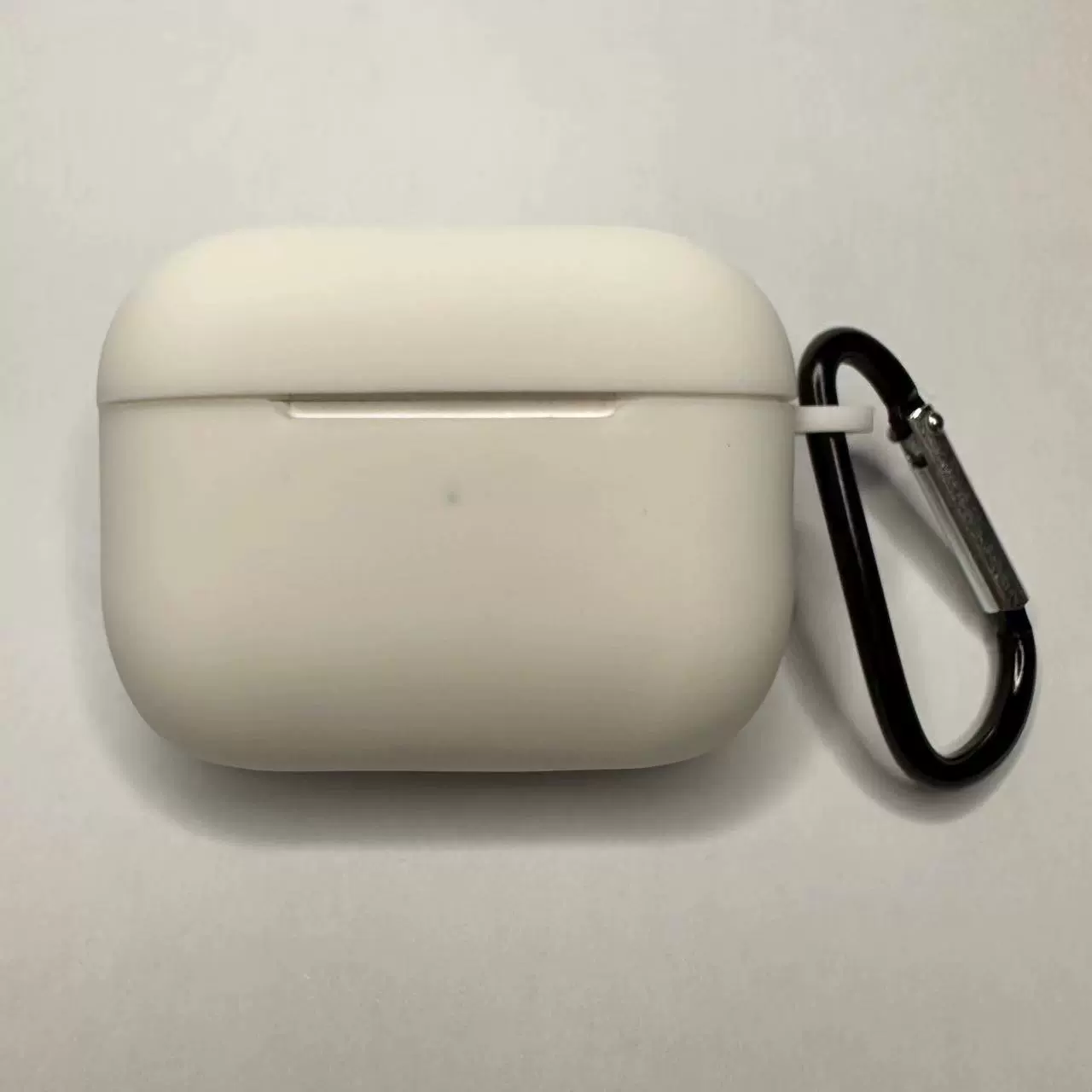 Силиконовый защитный чехол для Apple AirPods (1/2/3, Pro, Pro 2), цветной, с карабином/без карабина