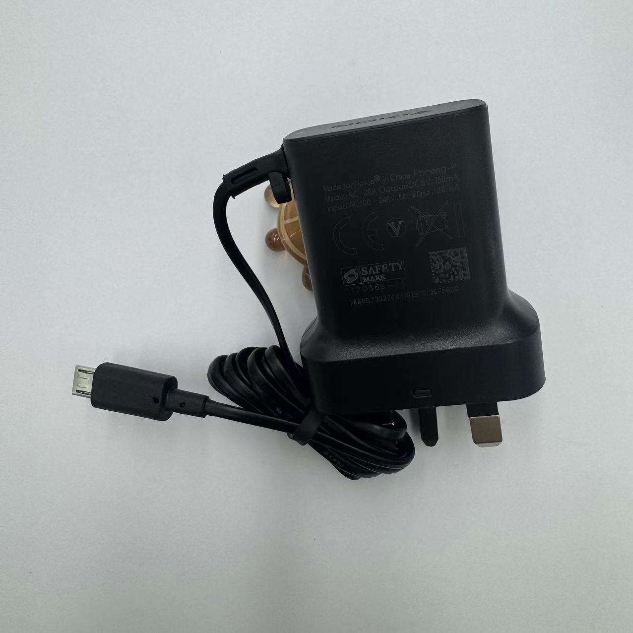 适用诺基亚6610手机带线充电器2.0小头英规充电头V8直充20E