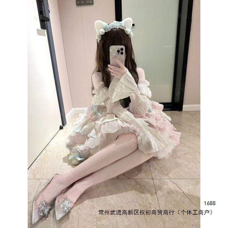 Sweet Lolita Princess Tutu Dress with Cake Bow and Cute Fluffy Princess Skirt Sweet Lolita Princess Tutu Dress with Cake Bow and Cute Fluffy Princess Skirt