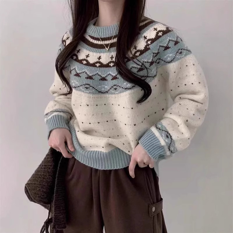 2024秋冬新款甜美可爱百圣诞圆领长袖针织衫女装韩版复古宽毛上衣