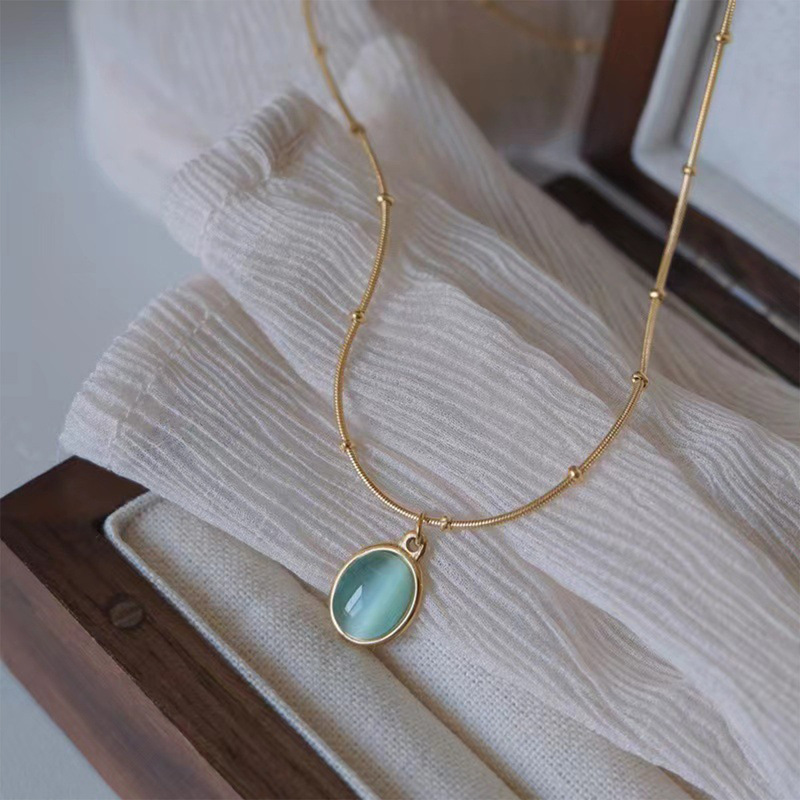 Titanium Steel Fashion Freshwater Blue Oval Cat's Eye Stone Ins Female Stylish Accessible Luxury Niche Elegant Design Clavicle Chain Batch
