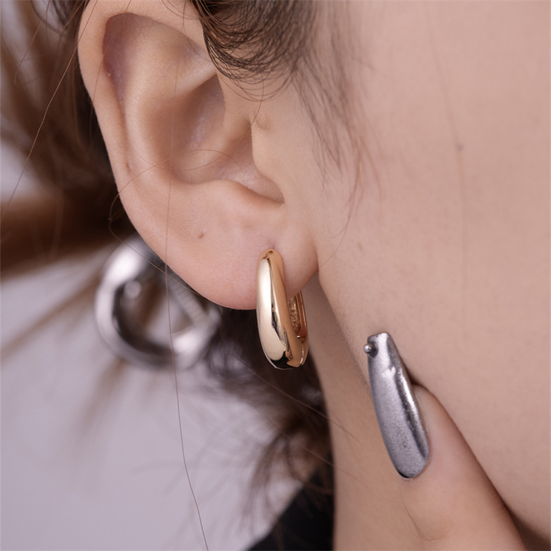 1 Pair Simple Style Geometric Plating Stainless Steel Hoop Earrings Drop Earrings display picture 13