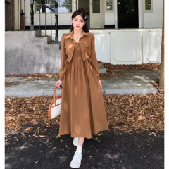 大きいサイズの婦人服の太ったMファッションはやせている気質が見えます。