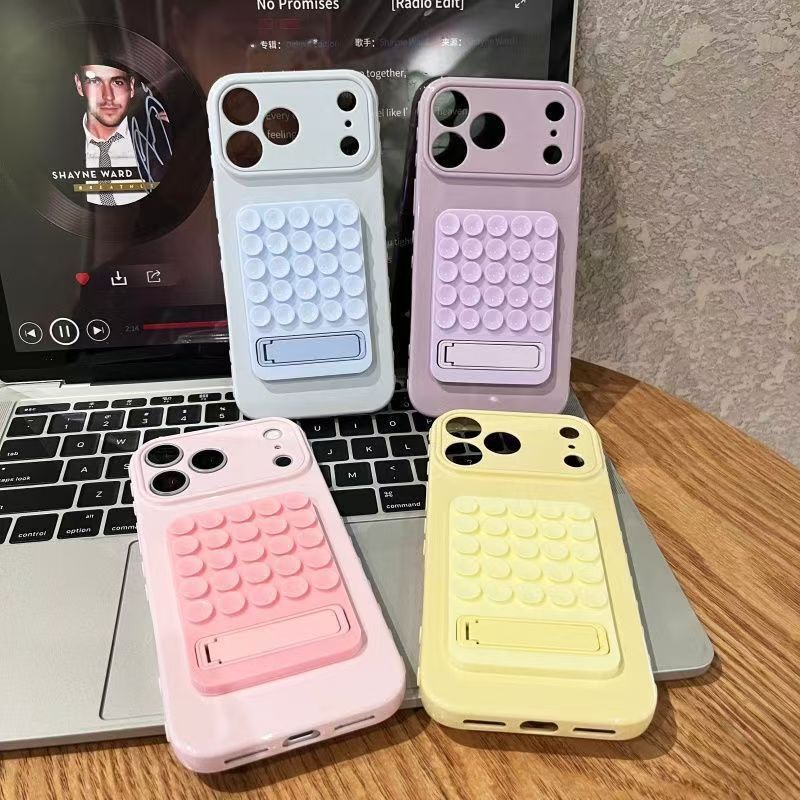 Suction cup stand phone case suitable for Apple 17 Pro Max, iPhone 16, Huawei, with heart-shaped window Suction cup stand phone case suitable for Apple 17 Pro Max, iPhone 16, Huawei, with heart-shaped window