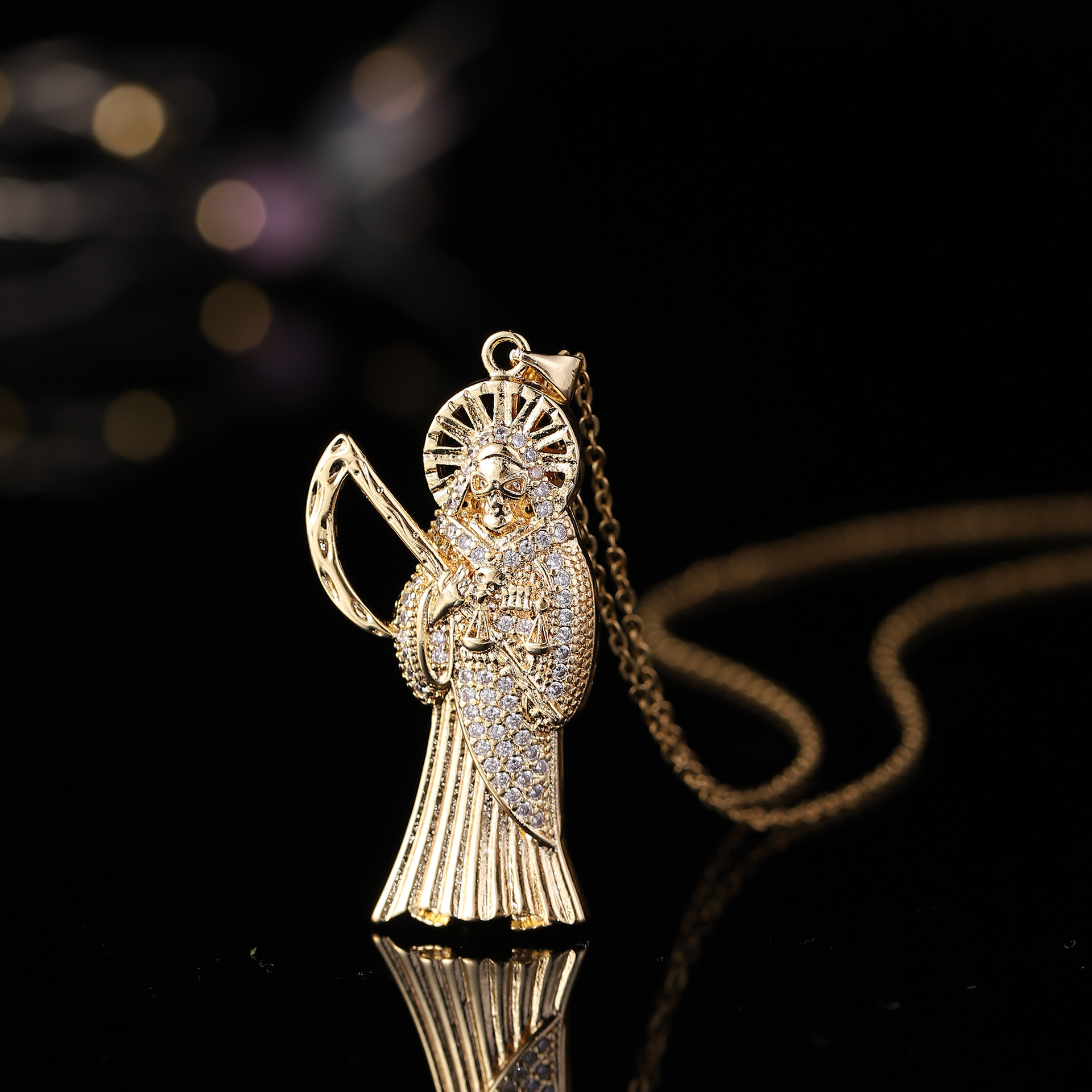 Nuevo estilo transfronterizo europeo y americano de cobre con incrustaciones de circón St. Jude God Hoz Reaper Skull Collar Colgante Joyas Joyas