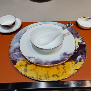 Hotel Clubhouse Bone China Gold-Rimmed Chinese-Style Plates, Bowls, Spoons, Cups, Festive Housewarming Ceramic Tableware Set for Weddings