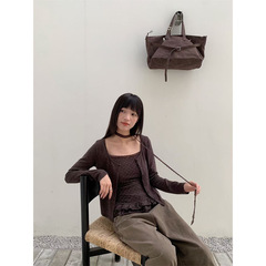 誉一新款2025秋季气质百搭休闲套装女外搭长袖开衫+碎花吊带c6861