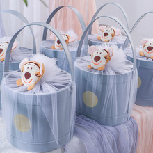 高档卡通满月新生宝宝礼盒套装水桶可爱见面礼物秋冬喜糖盒伴手礼