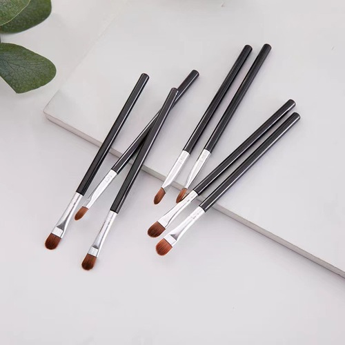 Manufacturers supply new makeup brushes, single eyeshadow brushes, portable double-headed eyeshadow brushes, beauty tools, makeup accessories