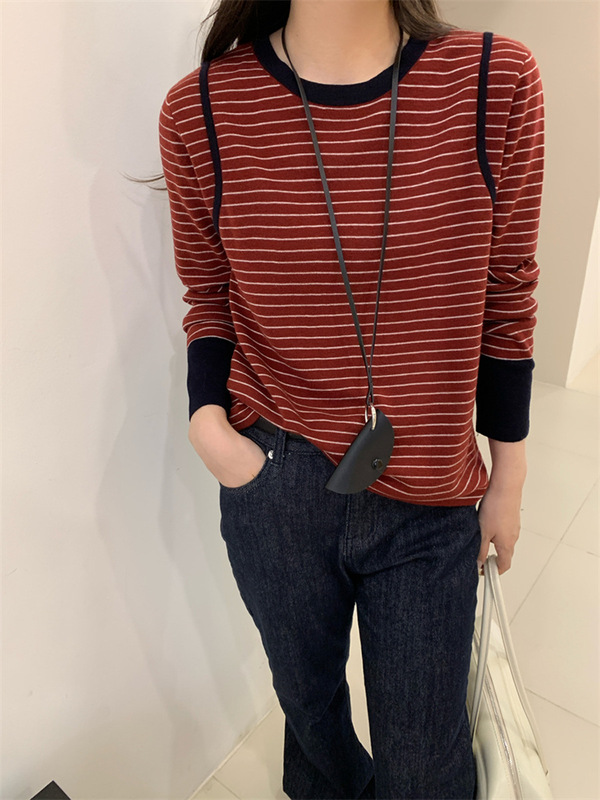 红色条纹长袖T恤女2025秋季大码胖mm时尚设计感显瘦内搭打底上衣|undefined