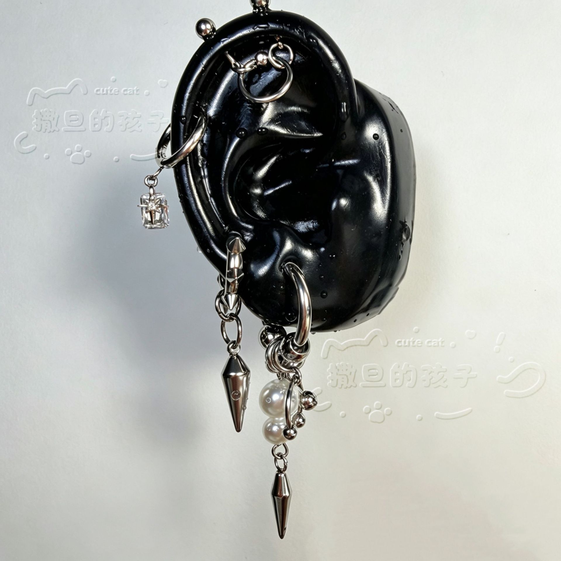 Labret piercing jewelry detail image