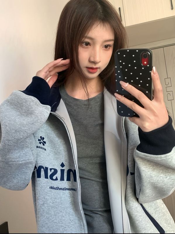 国潮牌灰色三条杠翻领无帽卫衣女春秋薄款宽松高级感开衫拉链外套|undefined