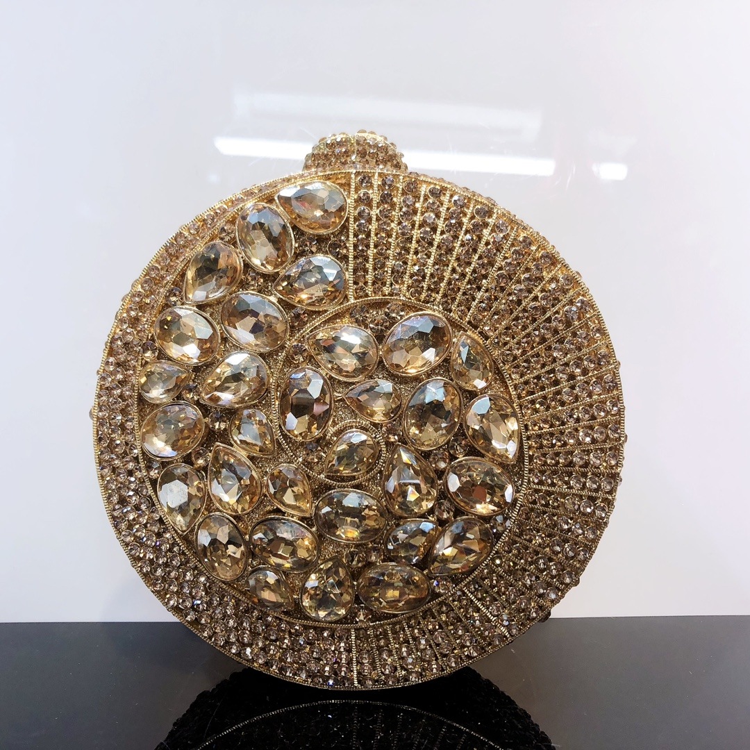 Transfronterizos nuevos hilos de diamante bolsas de cena metal hueco bolsas de cristal de diamante completo bolsas de banquete europeas y estadounidenses embrague