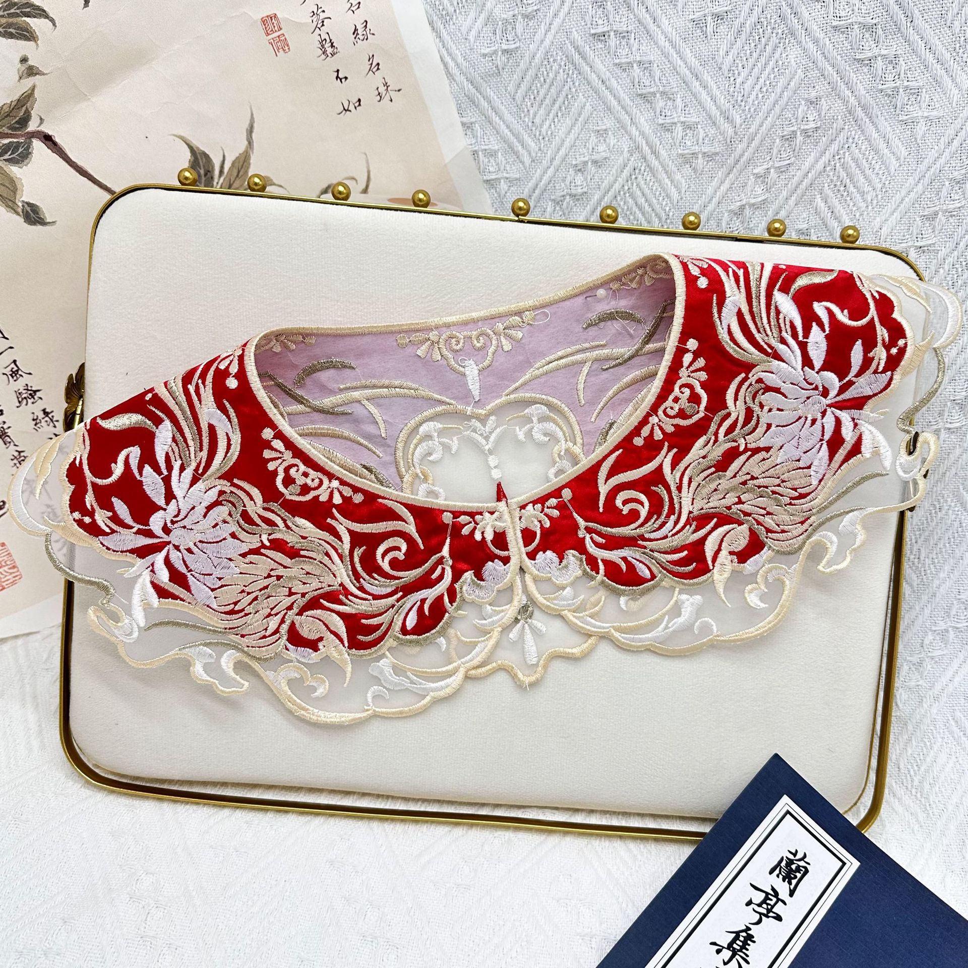 Capa de hombro con estampado de nubes de estilo antiguo, falda roja mamian con borlas de perlas de estilo chino, muy vendida, Hanfu para mujeres y niños, combinada con un cuello falso. image 13