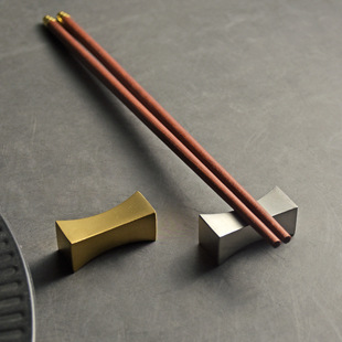 304���P䓼Ӻ�������� ���ò͏d�Ƶ���Ӽܲ����;ߔ[̨�м�