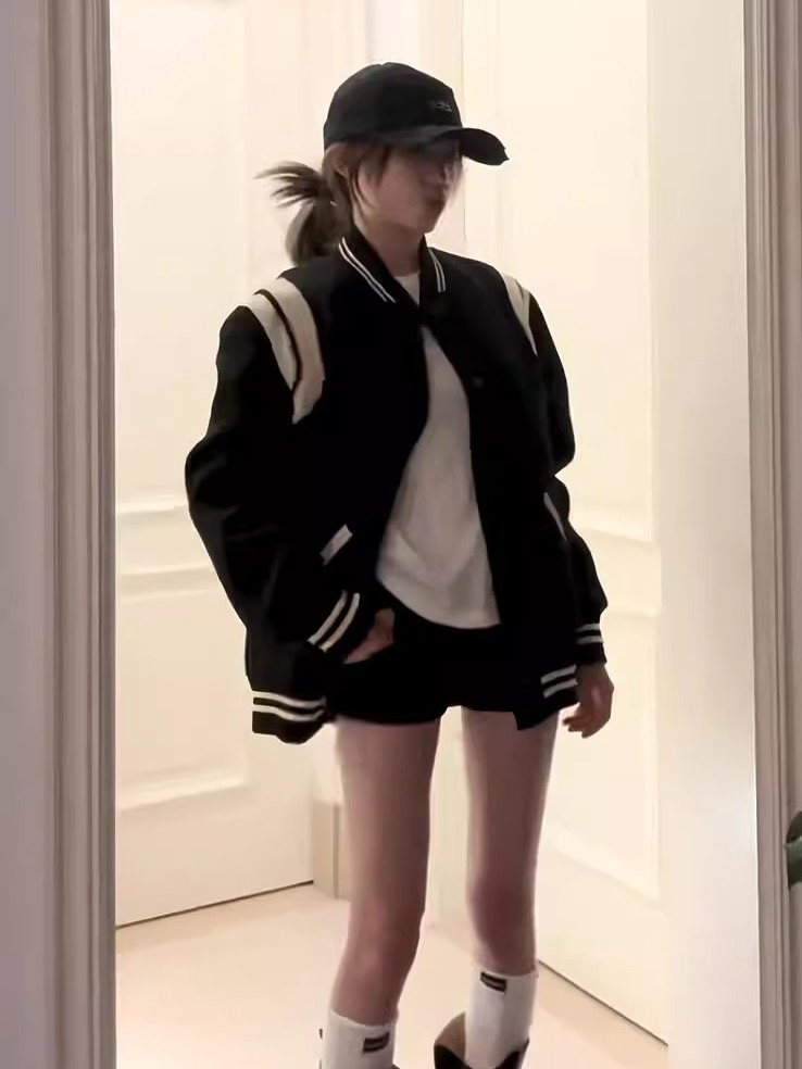 2025新款韩系穿搭感黑色棒球服外套女早秋季美式复古夹克上衣