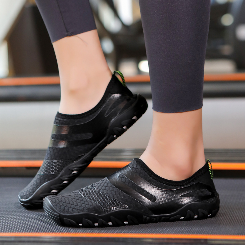 Beach shoes factory outdoor hiking shoes hiking shoes non-slip diving shoes upstream shoes wading shoes sneaker climbing shoes