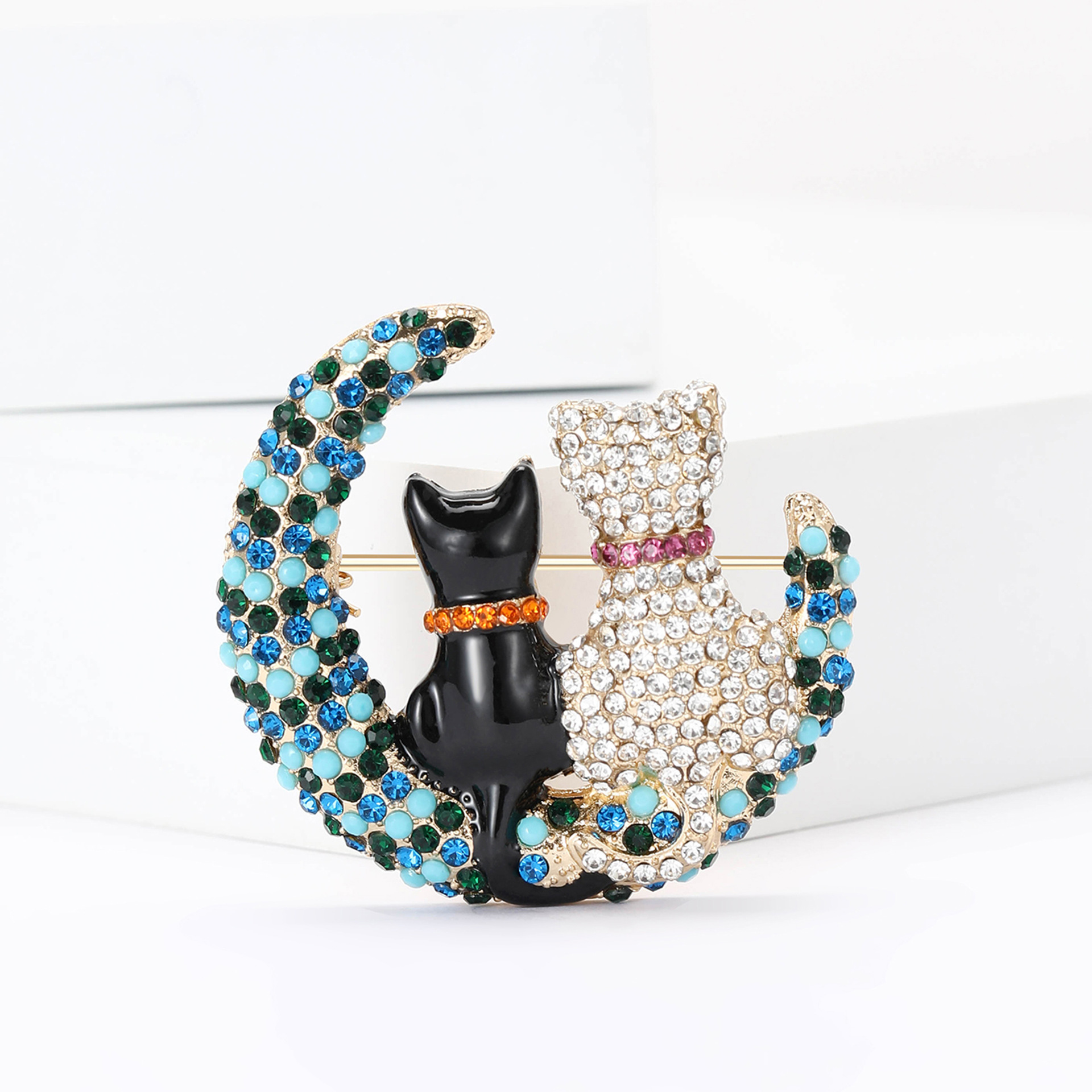 23g Weight Rhinestones Inlay Material Cute Pin Moon Cat Alloy Inlay Rhinestones Women's Brooches