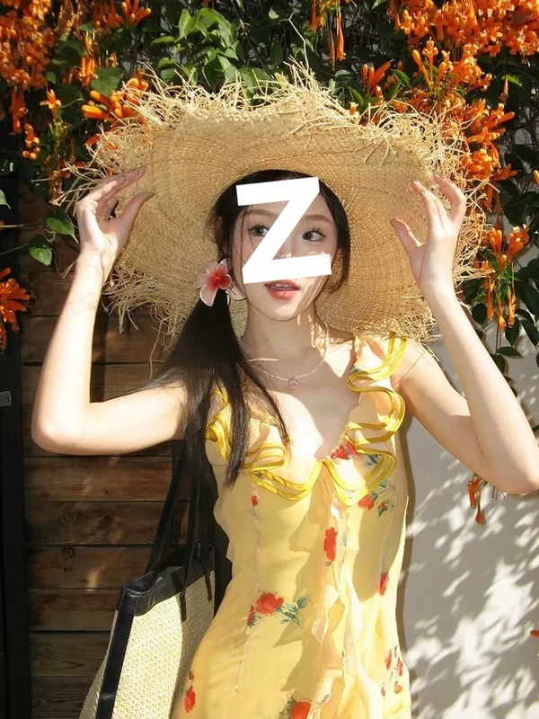 法式V领黄色碎花吊带连衣裙子女夏季气质收腰显瘦多巴胺甜美长裙|undefined