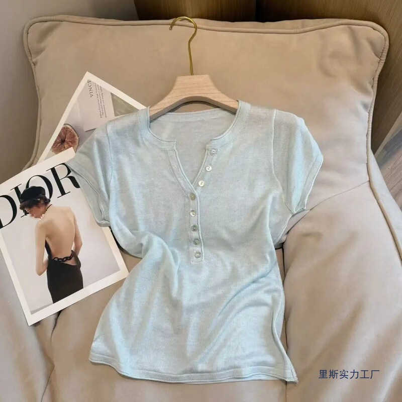 Korean-Style Simple and Elegant Collared Buttoned Knit Shirt for Women, Summer Loose Fit, Slimming, Versatile, Rolled-Edge Short-Sleeve Top Korean-Style Simple and Elegant Collared Buttoned Knit Shirt for Women, Summer Loose Fit, Slimming, Versatile, Rolled-Edge Short-Sleeve Top