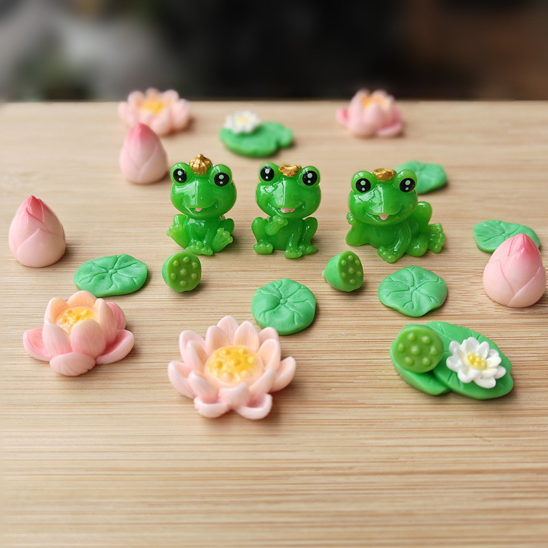 New resin decoration pond frog lotus leaf lotus bud Lotus mini fish tank micro landscape decoration small jewelry