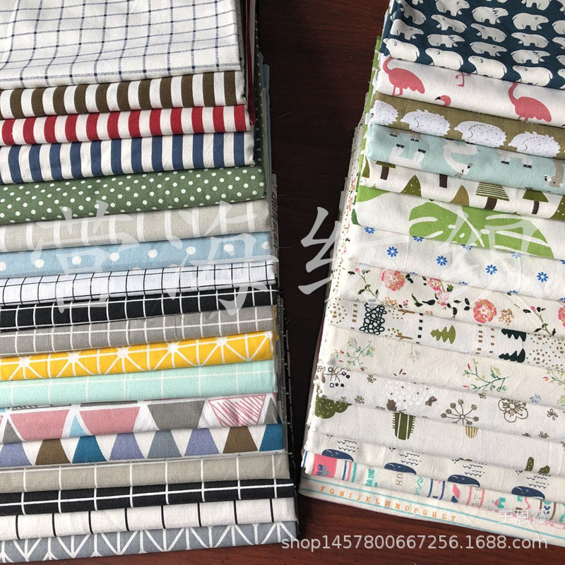 Factory Direct Sales Polyester-Cotton Canvas Raw Cloth Printed Canvas Handbags Luggage Shoe Materials Cotton Canvas Fabric