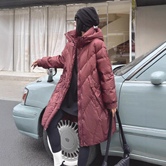 2025冬新款加厚长款大码羽绒服女时尚连帽过膝宽松保暖白鸭绒外套