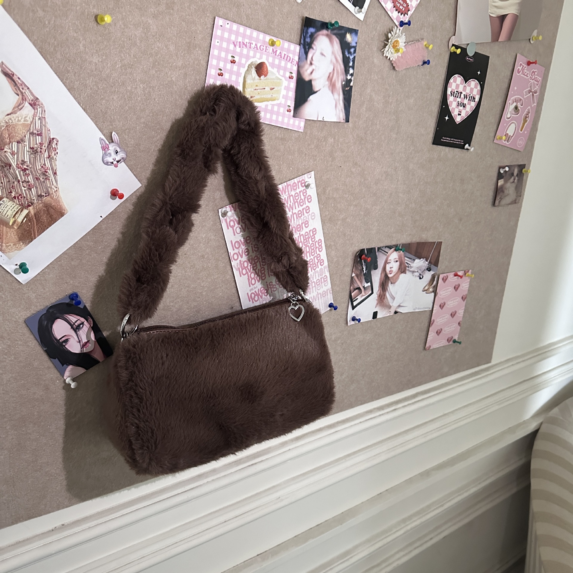 Bolso cuadrado pequeño con cremallera, lindo bolso de ins casual, todo fósforo, ligero, diseño de nicho, bolso de hombro diagonal de felpa de otoño