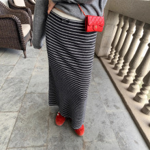 加厚针织半身裙秋冬款女2025年新款中长款保暖条纹羊毛小个子裙子