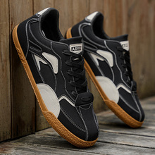 轻奢欧洲站46大码男鞋板鞋秋季新皮面青少年学生休闲运动德训鞋男