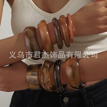 �羳ŷ������Ƹ���Ⱦ������֬�������Կ�����ɫϵ���ζ��������