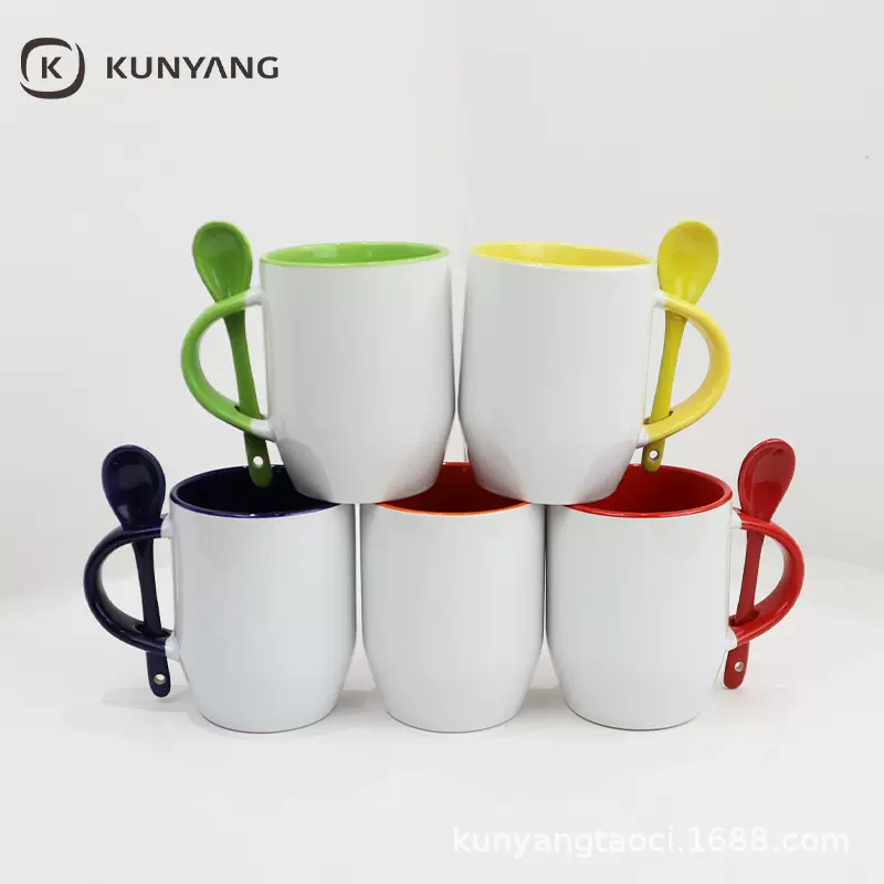 外贸批发插勺热升华陶瓷杯12oz工厂定制颜色热转印陶瓷杯带勺子