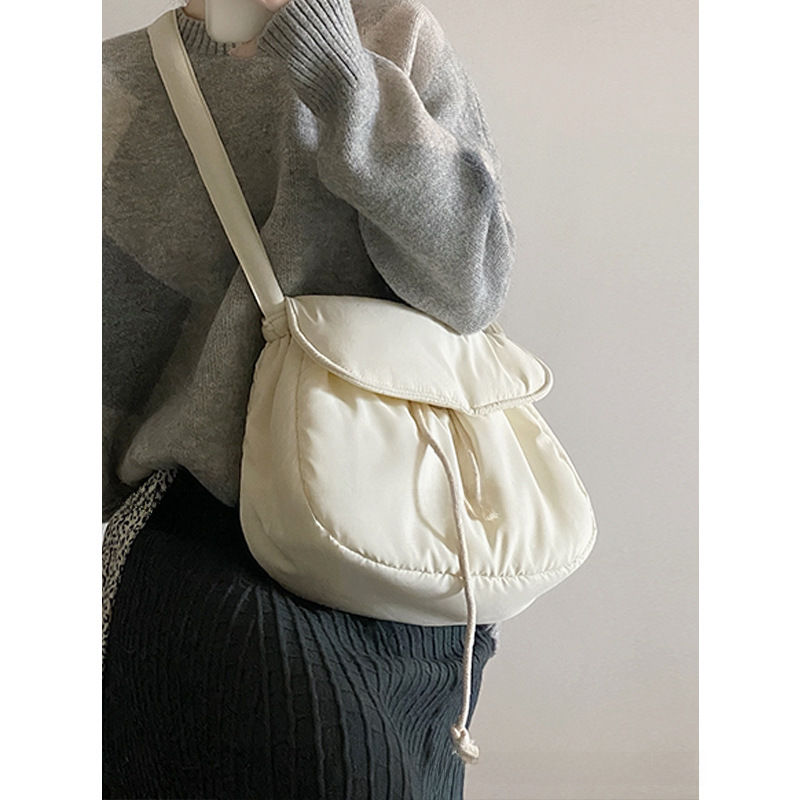 Tas Dames 2021 Nieuwe Zachte Eenvoudige All-match Flap Trekkoord Wolken Katoenen Canvas Tas Schouder Crossbody Tas Trendy_voghion.com