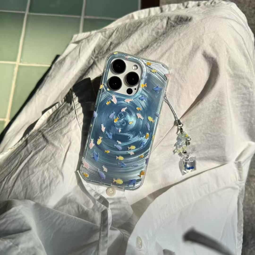 Colgante de Pez Colorido con Diseño Simple en Espiral para Funda de iPhone 16 Pro Max, Compatible con iPhone 15/13/14/17P para Mujer