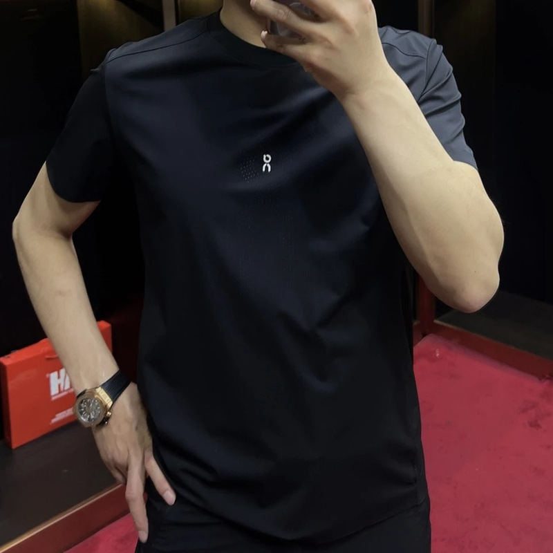 夏の新しいファッショントレンドラウンドネックスリムフィットユニバーサル半袖幾何学レギュラーTシャツビジネス高品質メンズスタイル|undefined