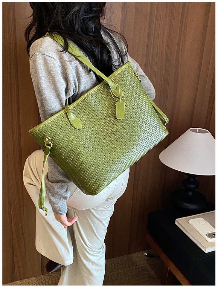 Túi tote nữ dáng kẹp nách đeo vai kiêm xách tay cỡ lớn — màu cà phê, màu nâu, xanh lá cây, đen chi tiết 16