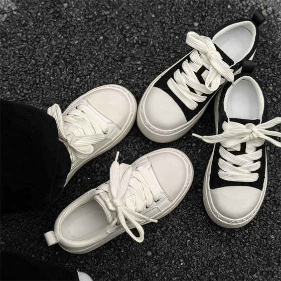 Big Shoes Black and White All-match Canvas Shoes for Boys Niche Thick Sole Height Increasing Fashion Casual Shoes Ugly Cute Shoes Trendy Board Shoes