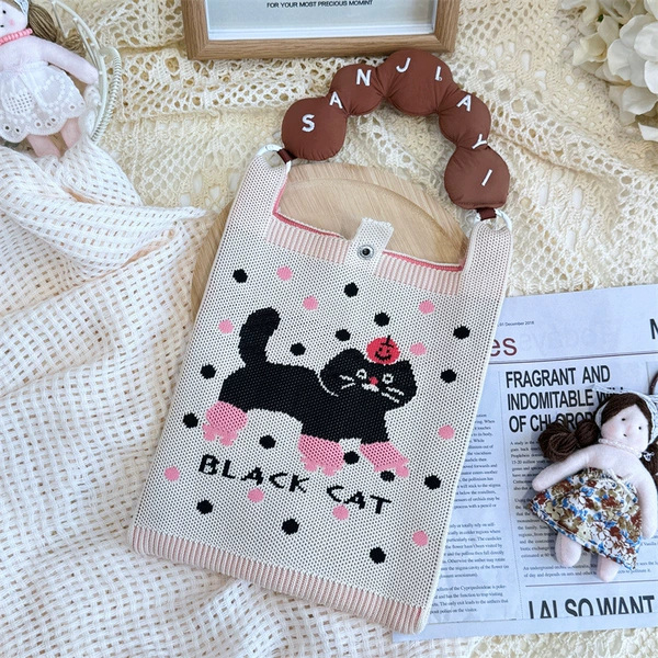 Black cat (handle+shoulder strap)