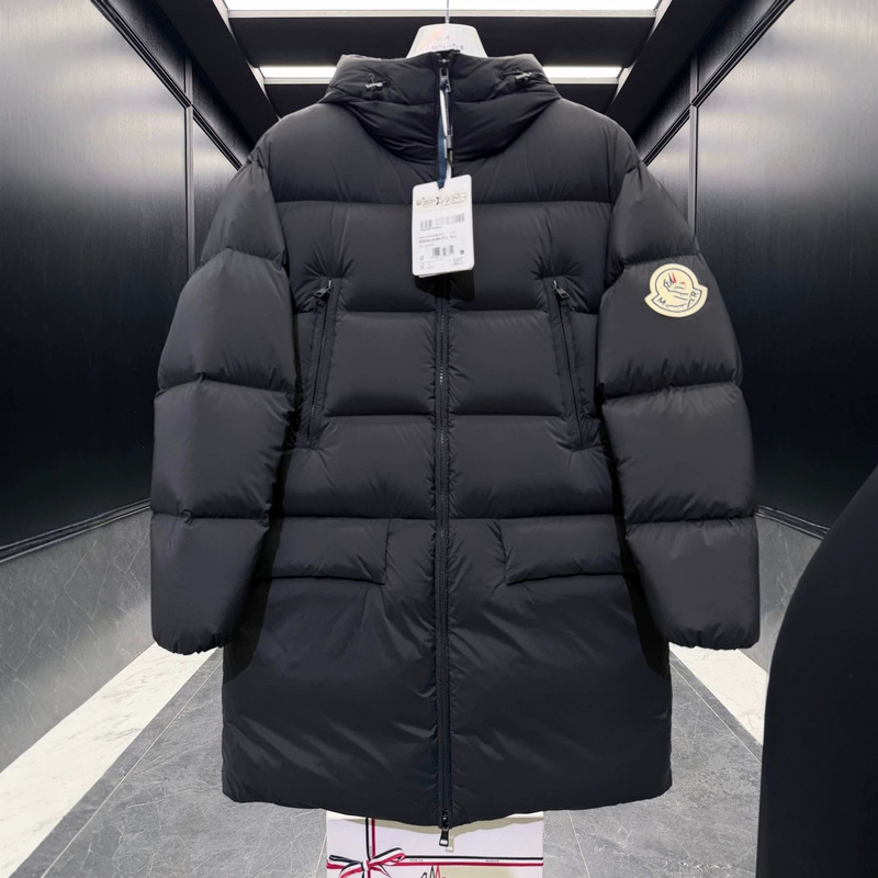Correct M Mengjia 26SS New Cyclone Down Jacket, Thickened and Warm, Fashionable and Trendy, Unisex Correct M Mengjia 26SS New Cyclone Down Jacket, Thickened and Warm, Fashionable and Trendy, Unisex