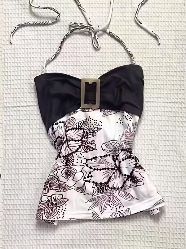 Pure Vintage Retro Style with a Touch of Ancient Charm, Sexy New Chinese-Style Floral Spicy Girl Tie-Up Halter Neck Strapless Top Pure Vintage Retro Style with a Touch of Ancient Charm, Sexy New Chinese-Style Floral Spicy Girl Tie-Up Halter Neck Strapless Top
