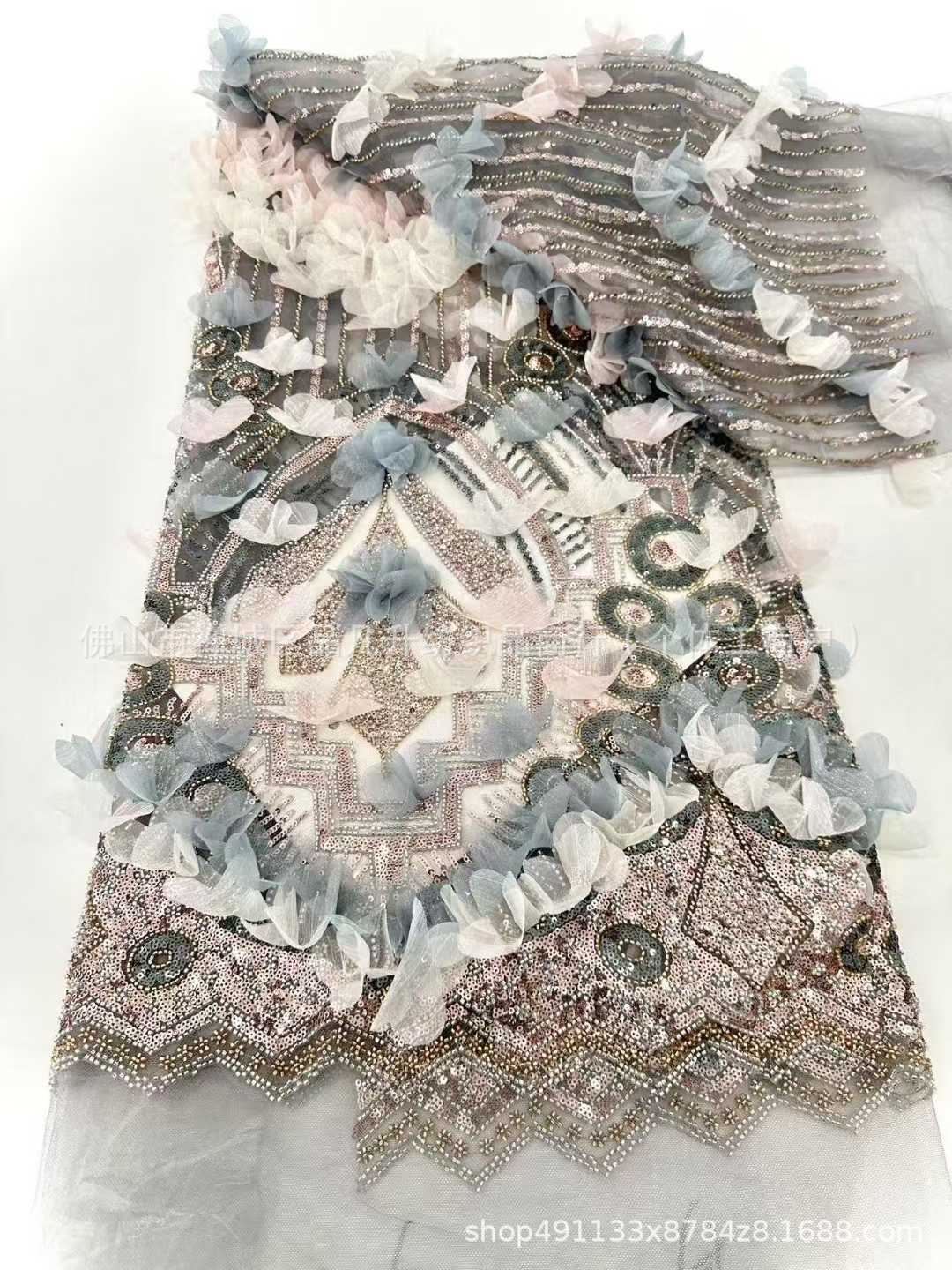 Gaoding Heavy Industry, apliques hechos a mano, tubo de cuentas, tela bordada, vestido de novia de moda transfronteriza, tela para niños