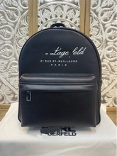 karl lagerfeld �Ϸ𠔳�����Ʒ2022�¿��\���p�米�����а��p��