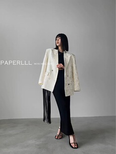 ��ɫ���y�����b������Ů2025�¿���С�����g�I��������