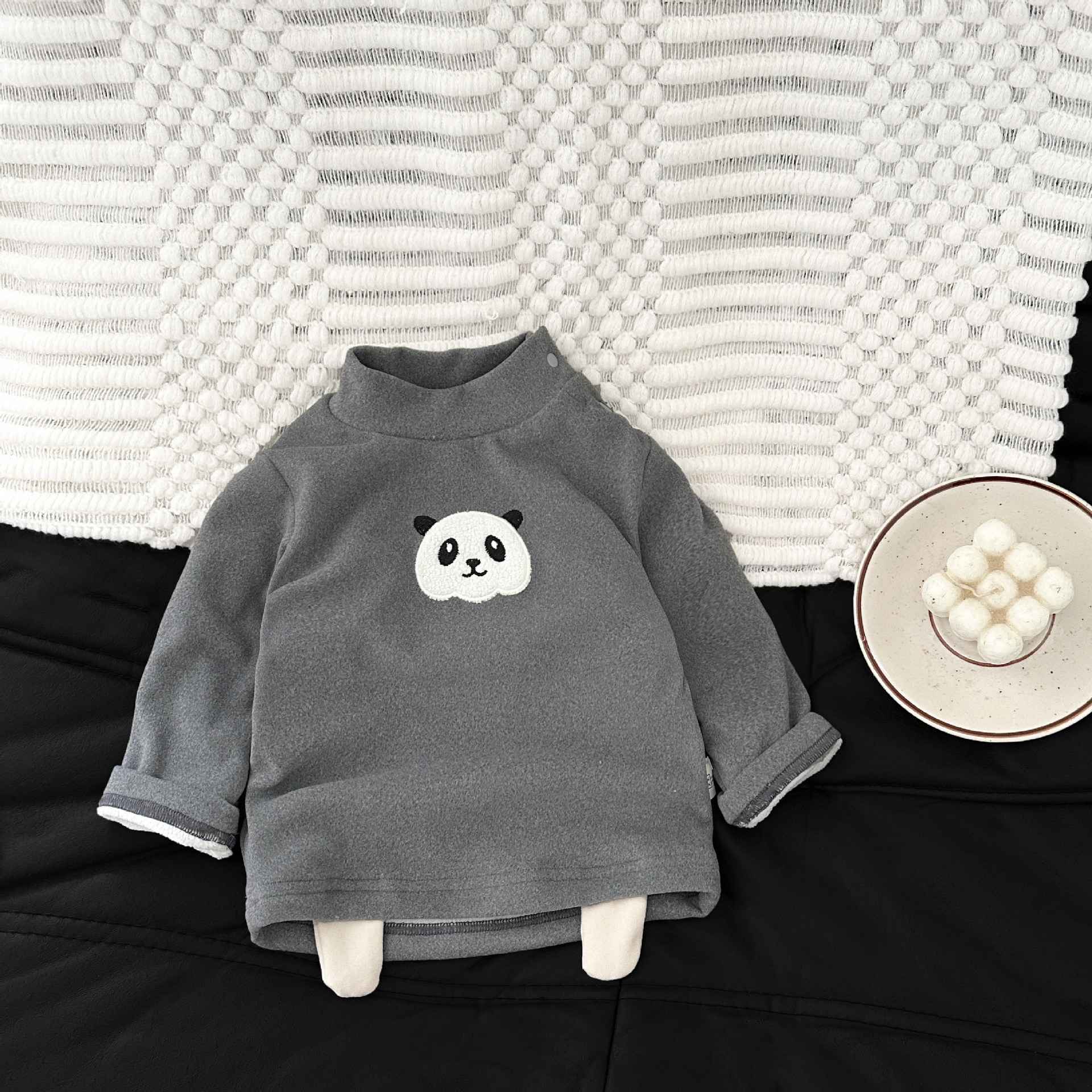 INS ropa de invierno para bebés, guapo chaleco de algodón grueso para bebés y niños calientes en invierno para salir a los hombros de la marea.